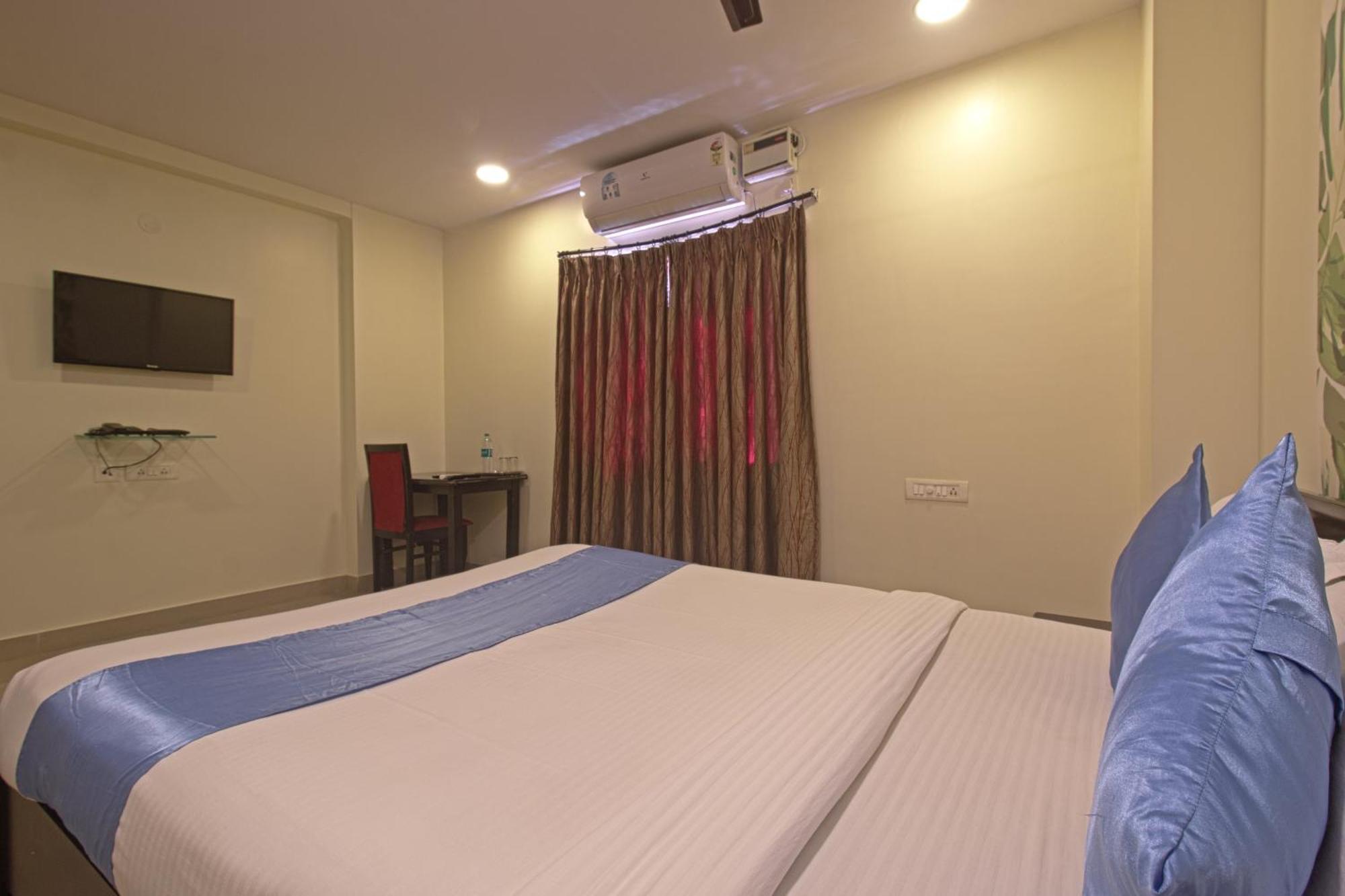 Hotel Ns Royal Emirates With 3Hr Early Check In ハイデラバード エクステリア 写真